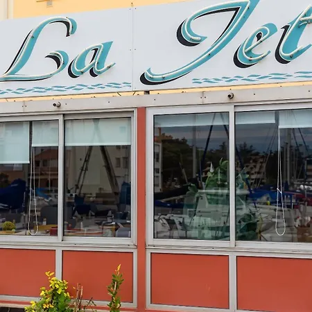 شقة Fonctionnel A Agde, 30 M² Avec Jardin آجد